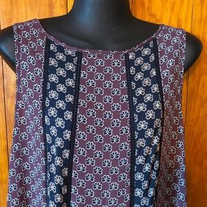LOFT Floral Print Sleeveless Blouse in Plum and Navy
